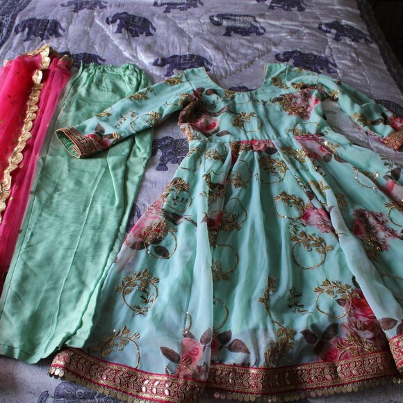 Blue Flower Dress with Pants - Picture 3 of 3